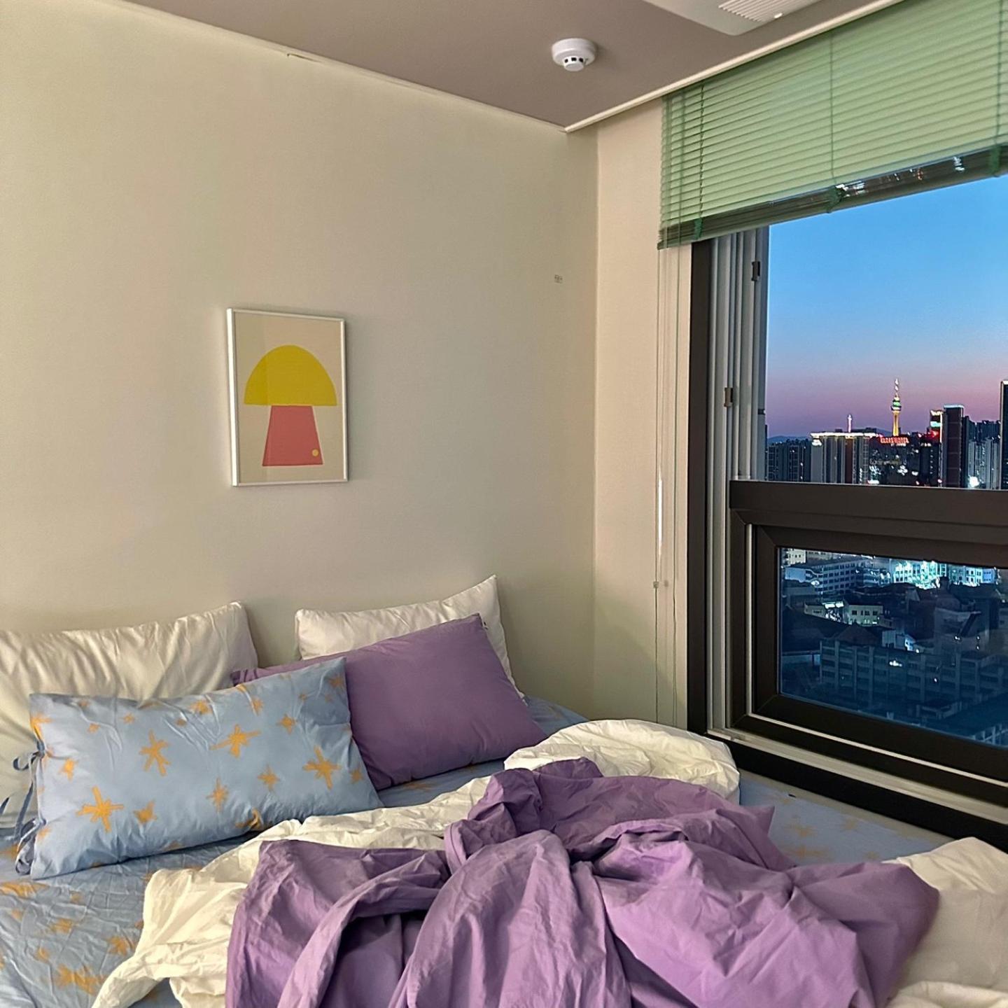 Ferienwohnung Dongseongro Meomoom Daegu Zimmer foto