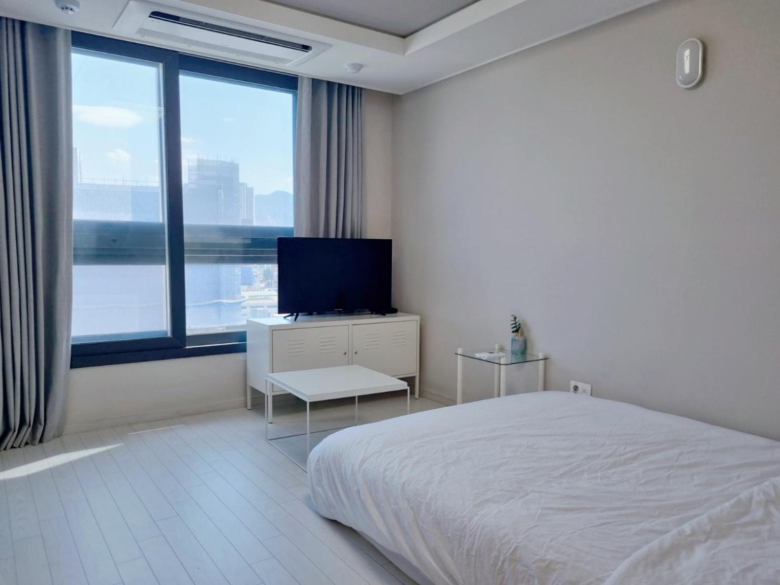 Ferienwohnung Dongseongro Meomoom Daegu Zimmer foto